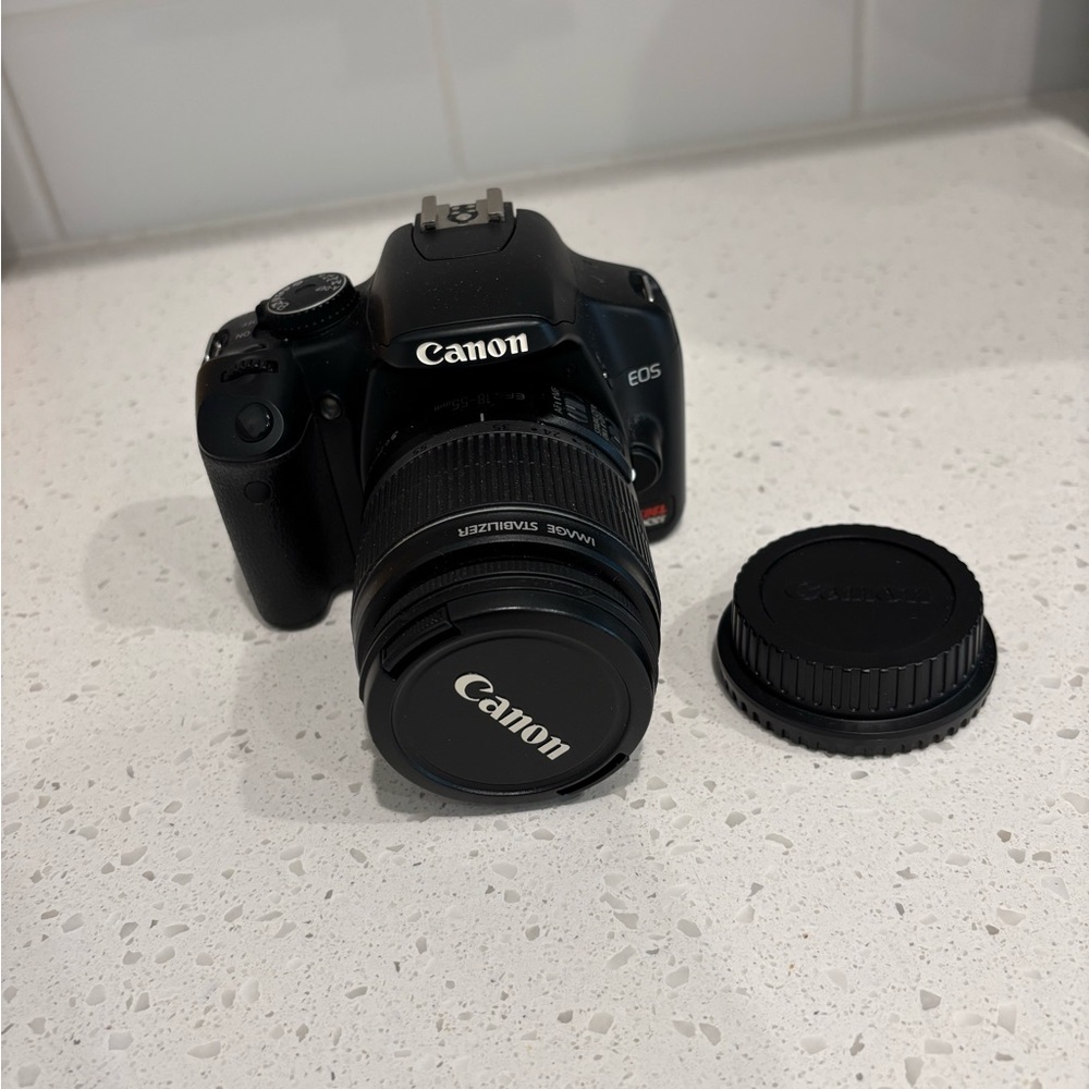 USED Canon EOS Rebel XSi w/18-55 IS